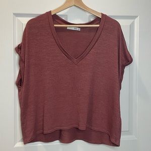 Aritzia t shirt, size S
